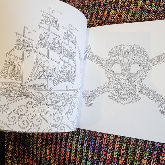 Lost Ocean an Inky Adventure & Colouring Book - Picture 9 of 12